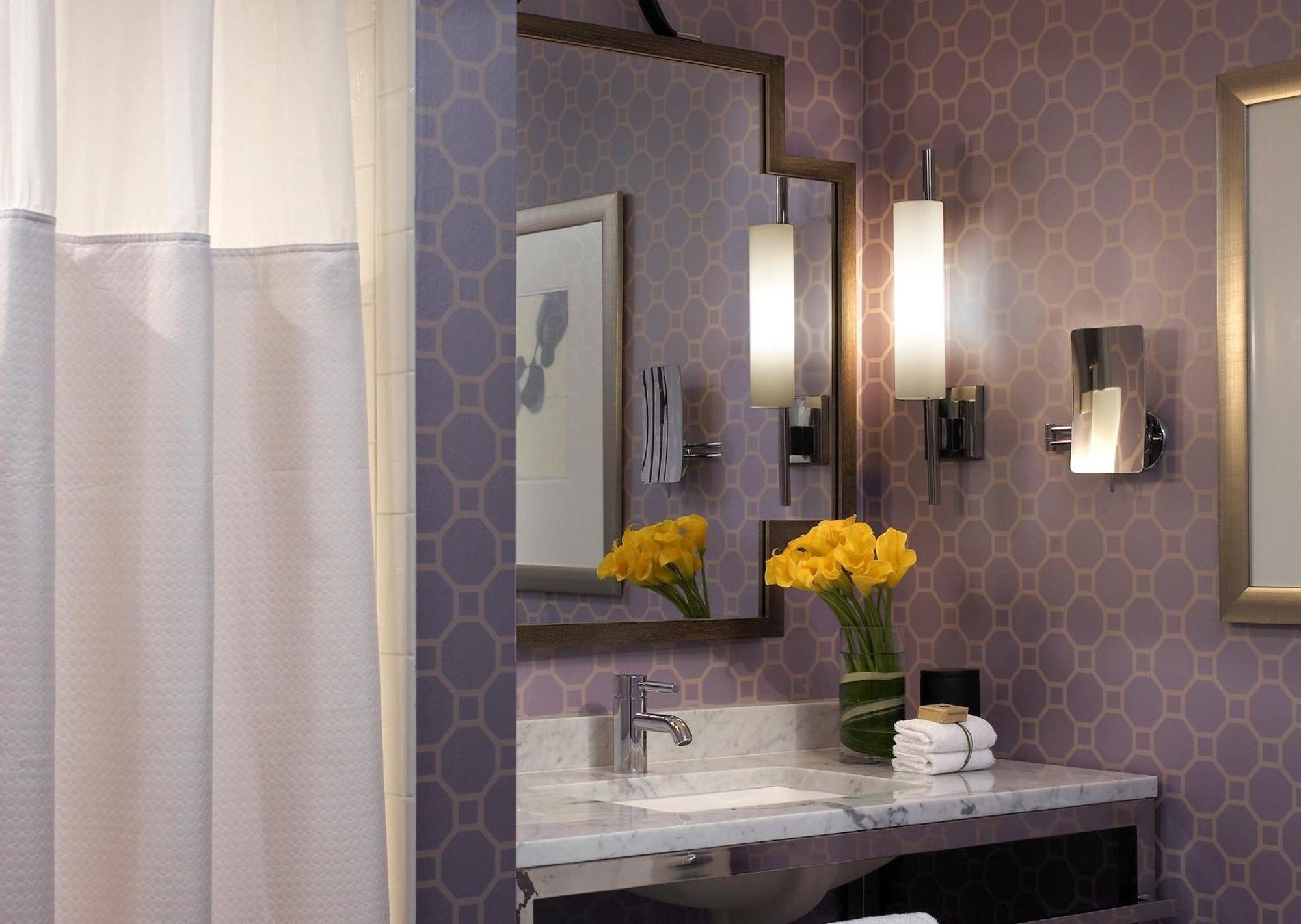 Chambre Lit Queen-Size - City Single